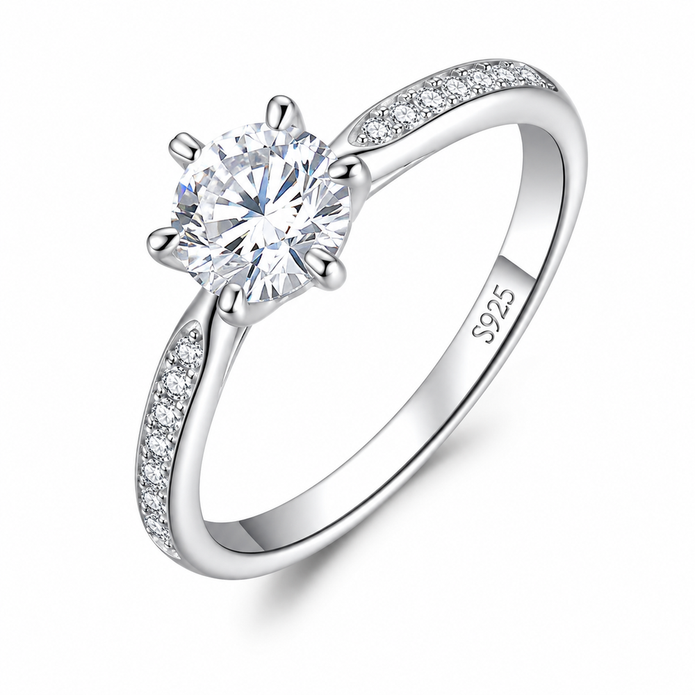 Moissanite Ring – Classic Solitaire