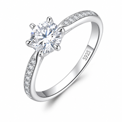 Moissanite Ring – Classic Solitaire